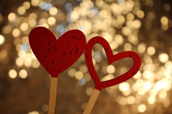 94男96女结婚好不好(年龄不是问题爱情最重要)