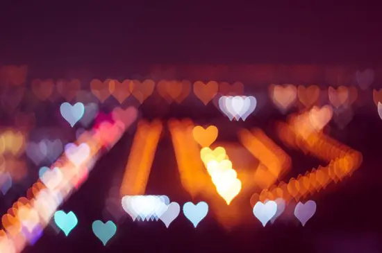 1984男和1988女(两代人的爱情故事)