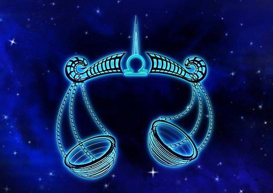 天秤座七日贵人方位 周运能量走势图