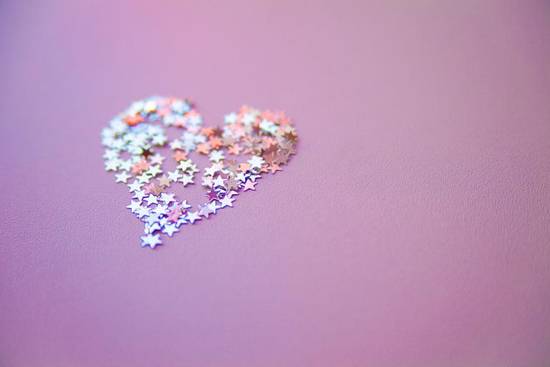 艺字起名搭配女孩三个字(创意无限独具匠心的命名方式)