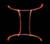 双子今年的运势2023(星象大揭秘事业升级财运亨通)